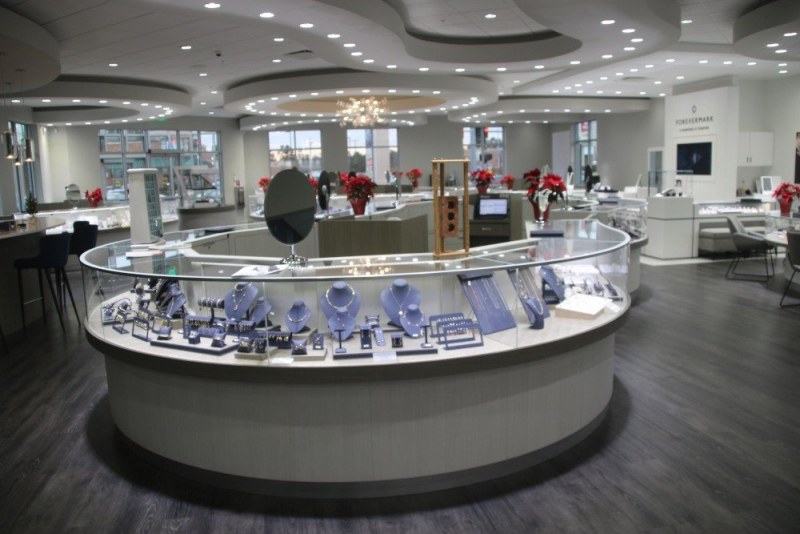 Days Jewelry – Nashua, NH 4215