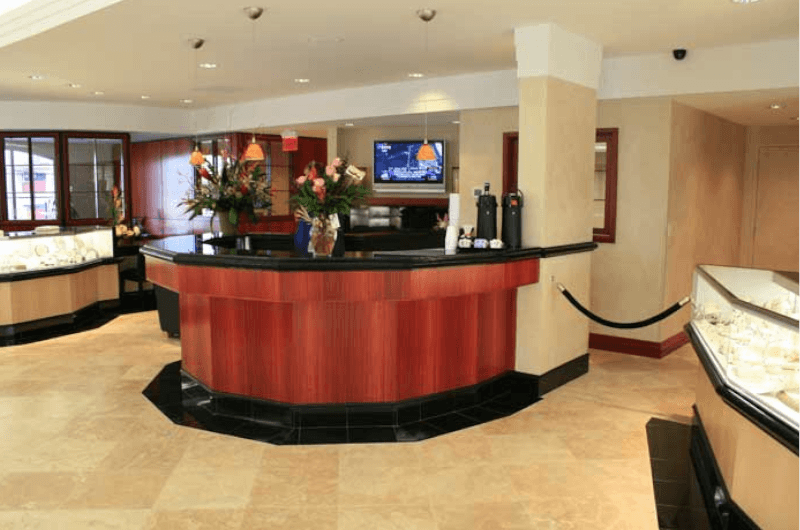 Bond Jewelers – Tampa, FL P1